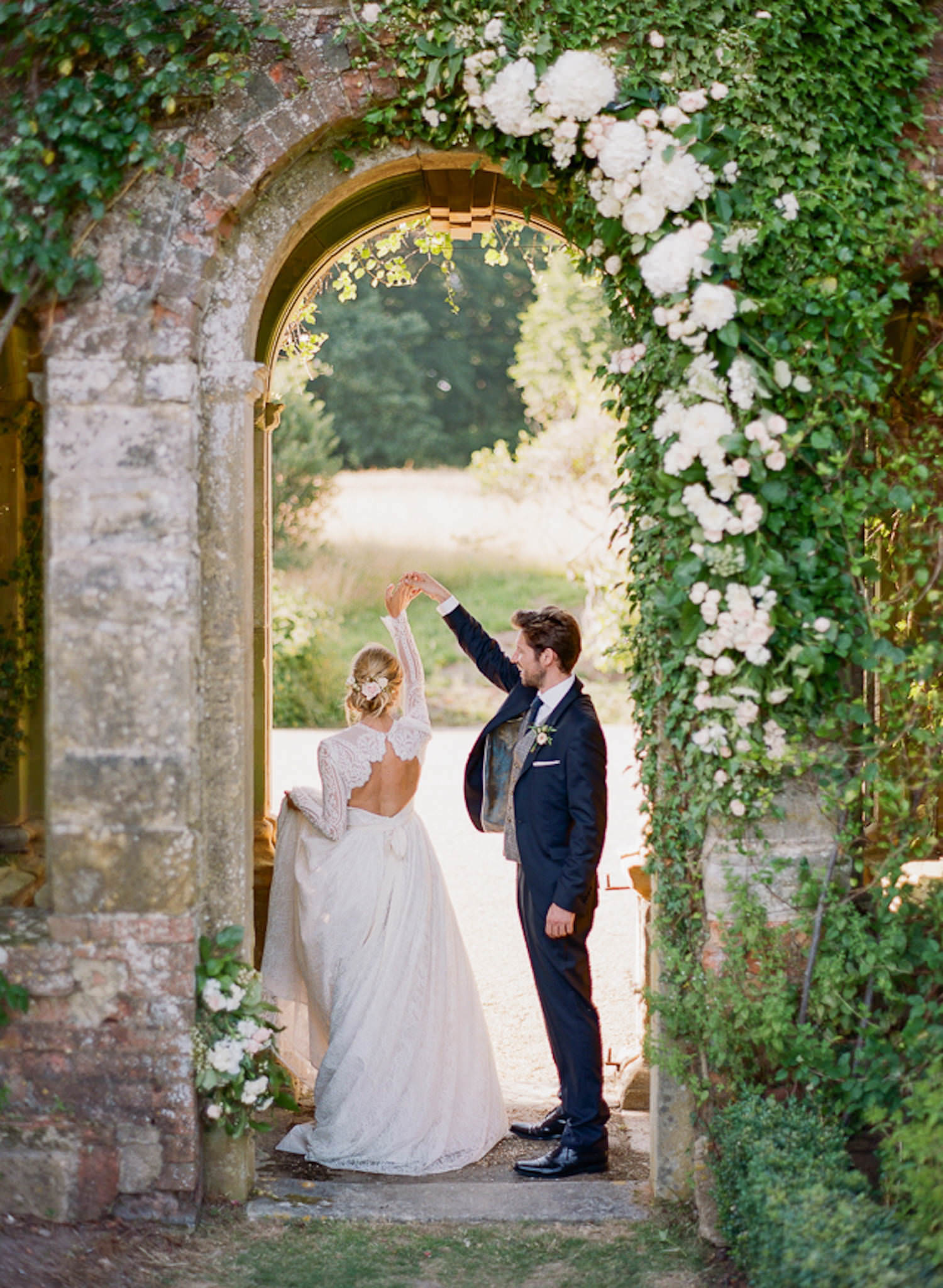 Fine art wedding planning, U.K wedding planner and U.K wedding photographer